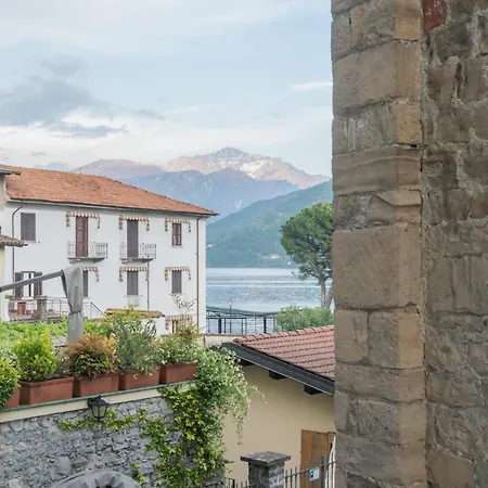 Bell Tower Square By Rent Apartament Lenno